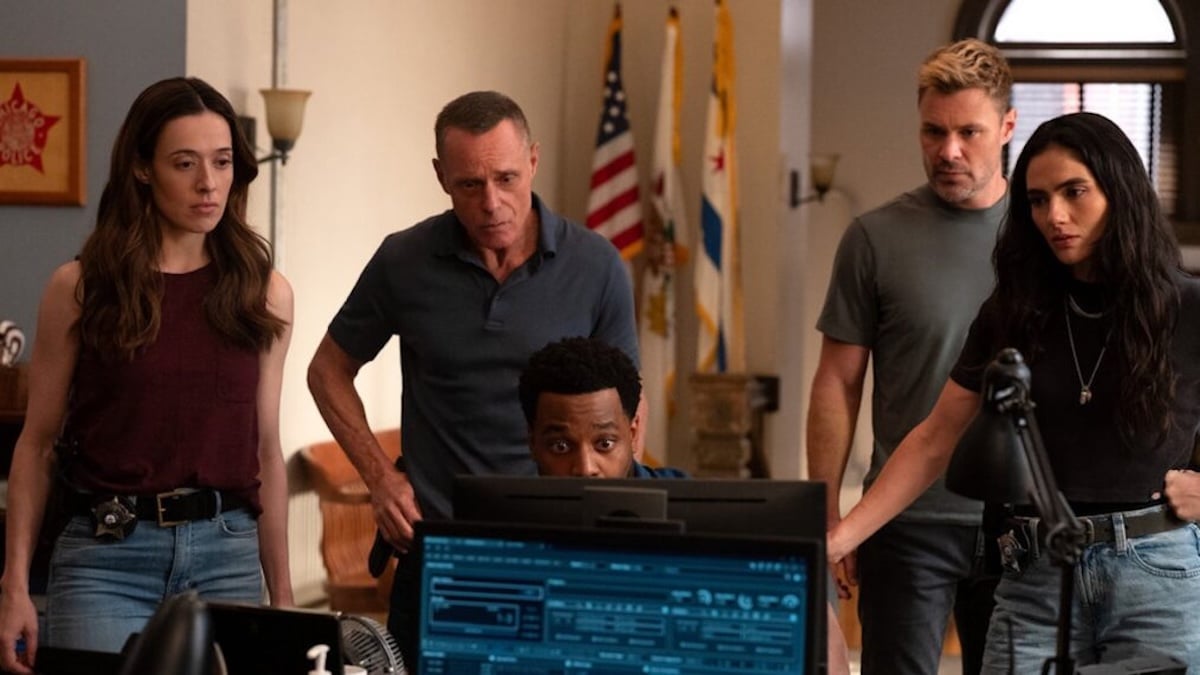 Chicago PD officially renewed by NBC for season 14: Release date, cast ...