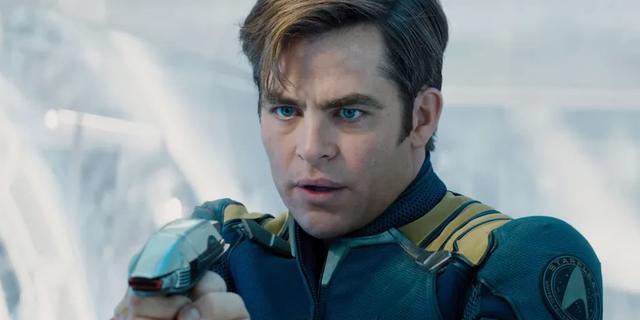 Chris Pine in Star Trek Beyond
