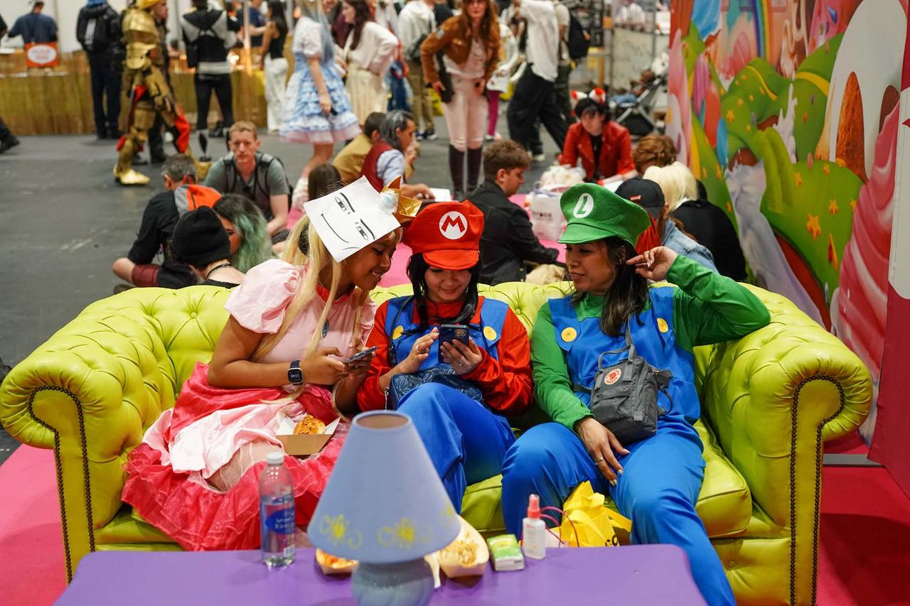MCM Comic Con May 2023 cosplay photos (Batch 5-27-23 1:30pm EST)