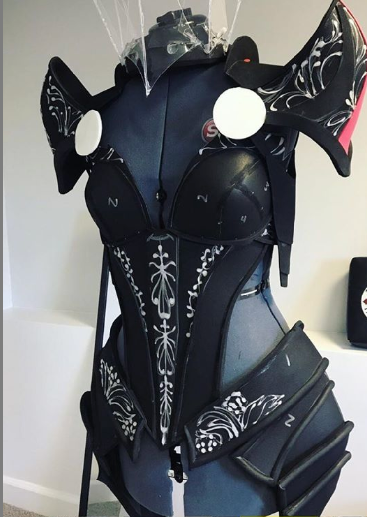 Cosplay: How to texture EVA foam to upgrade your cosplayer game | Popverse