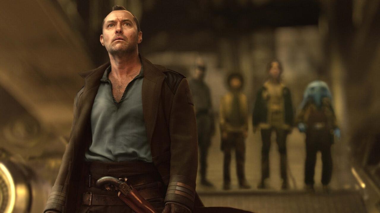 A promotional still of Jude Law in Star Wars: Skeleton Crew
