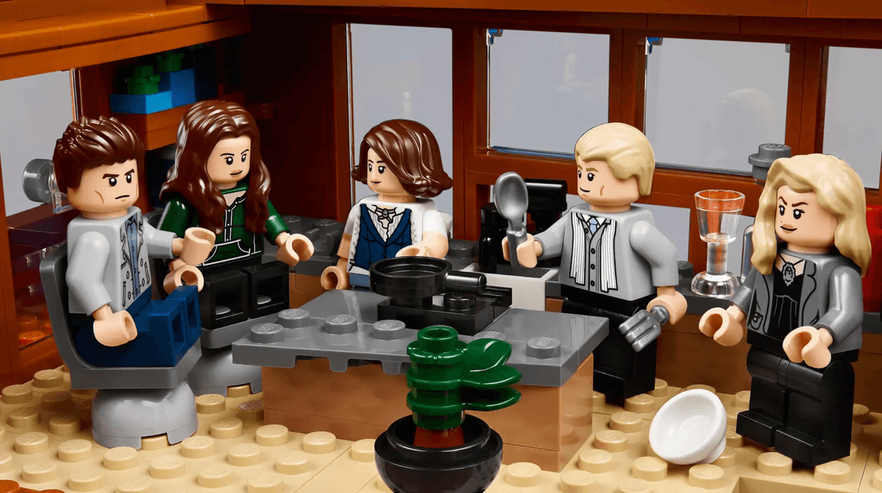 Twilight: The Cullen House LEGO Ideas set