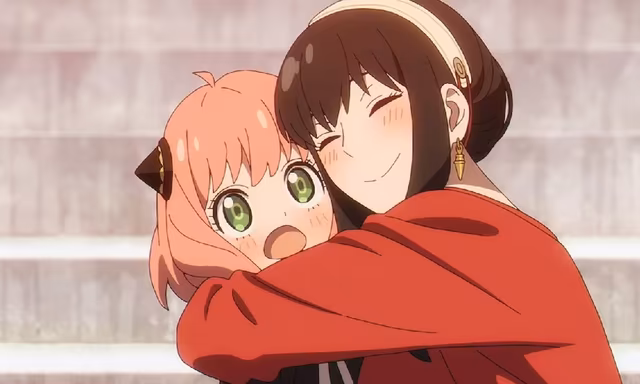 Yor hugging Anya in Spy x Family